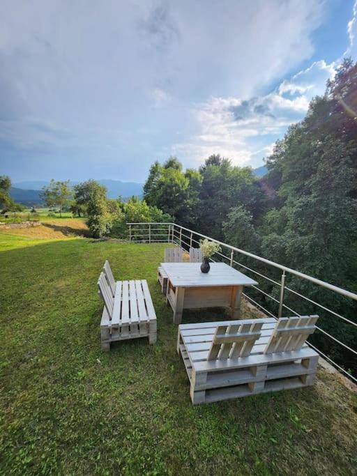 Zenhouseapartment Appartement Ljubno